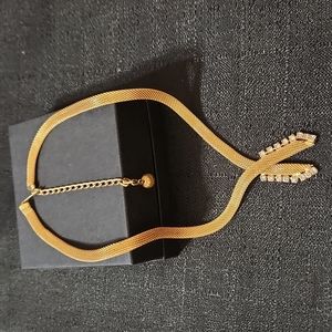 1960s GOLD MESH W/RHINESTONES COOKER/NECKLACE.